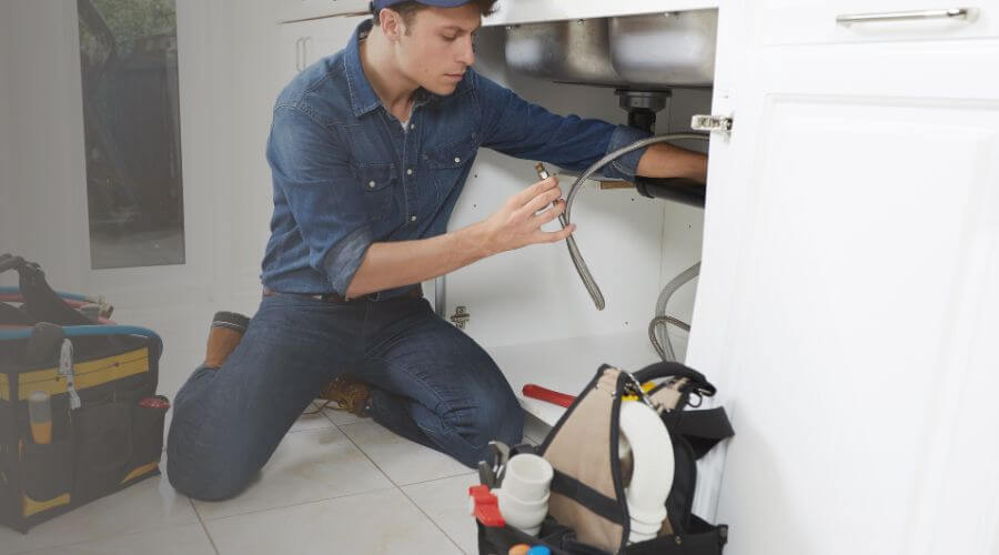 Professional same day plumber in North Oxford, MA